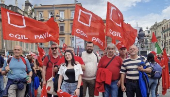 Cgil Pavia presente alla manifestazione a Napoli del 25 maggio 